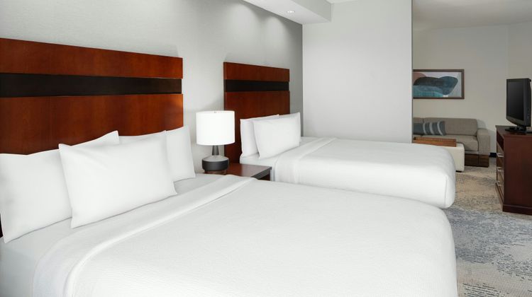 SpringHill Suites Pigeon Forge Suite
