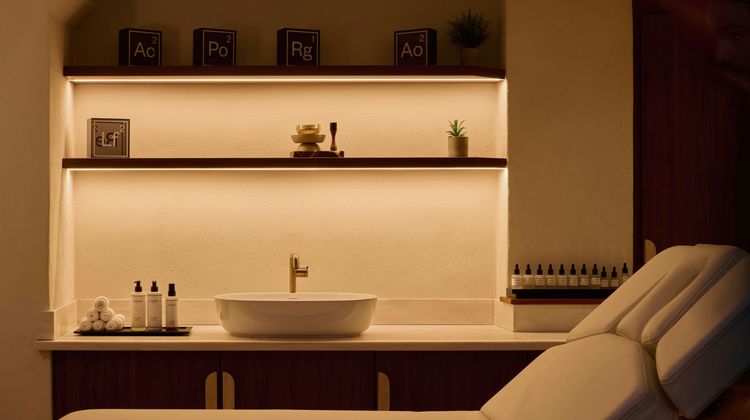 La Maison Champs-Elysees, a Design Hotel Spa