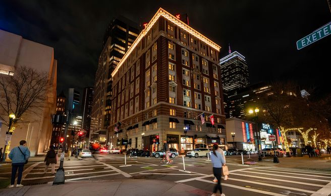 The Lenox Exterior