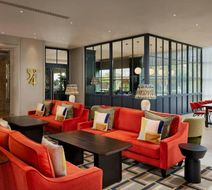 The Gateway Hotel Dundalk Lobby
