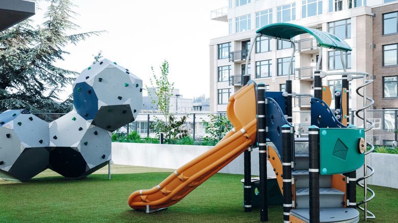 <b>Level South Lake Union Recreation</b>. Images powered by <a href="https://www.leonardoworldwide.com/" title="Leonardo Worldwide" target="_blank">Leonardo</a>.