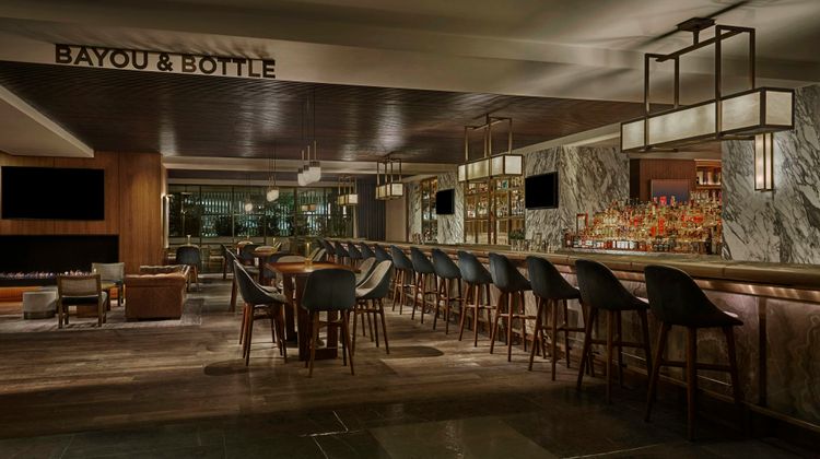 Four Seasons Hotel Houston Exterior
