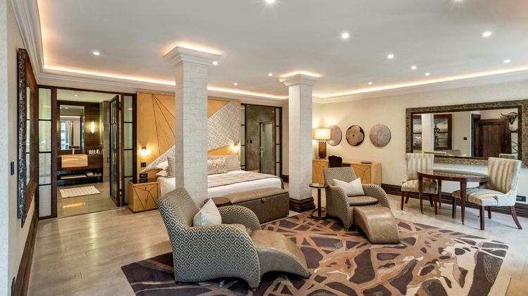 Saxon Hotel Suite