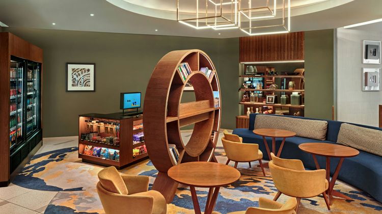 London Marriott Hotel Kensington Lobby