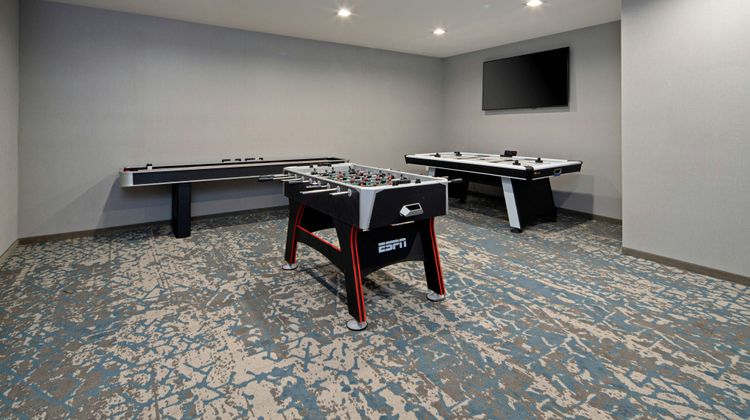SpringHill Suites Valencia Recreation