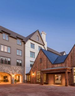 Grand Bohemian Mountain Brook, Autograph