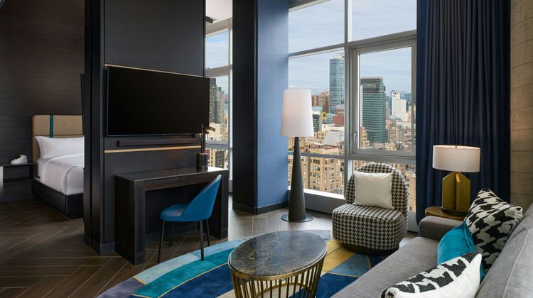 Renaissance New York Midtown Hotel Room