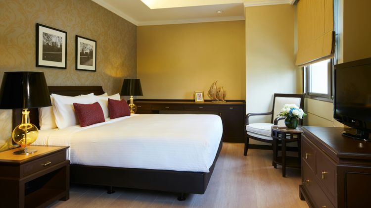 Orchard Parksuites Room
