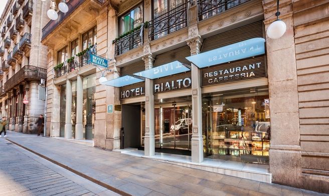 Rialto Hotel Exterior
