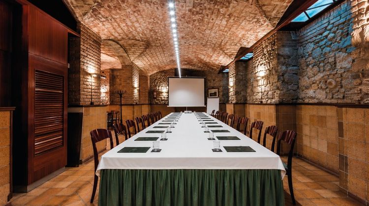 Rialto Hotel Meeting