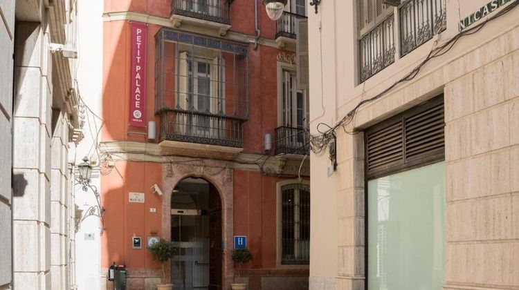 Petit Palace Plaza Malaga Exterior