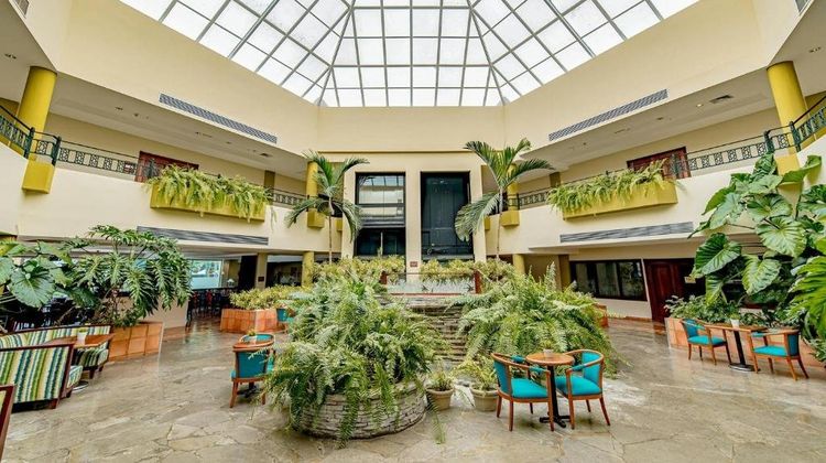Hodelpa Garden Suites Golf & Beach Club Lobby