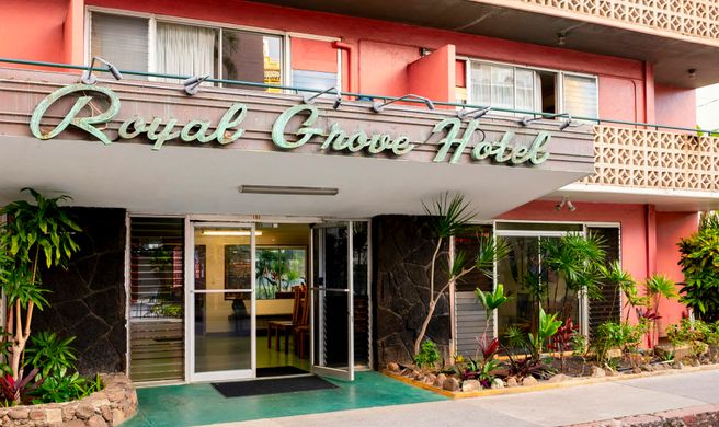 Royal Grove Waikiki Exterior