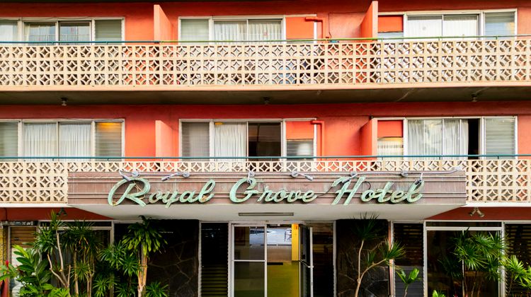 Royal Grove Waikiki Exterior