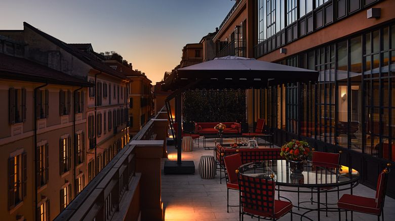 <b>The Carlton Milan, Rocco Forte Suite</b>. Images powered by <a href="https://www.leonardoworldwide.com/" title="Leonardo Worldwide" target="_blank">Leonardo</a>.