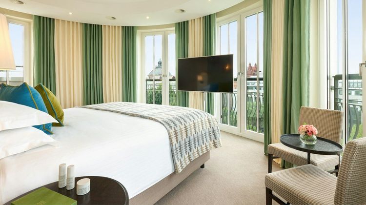 Rocco Forte Charles Hotel Suite