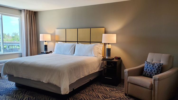 Candlewood Suites Lake Charles South Room