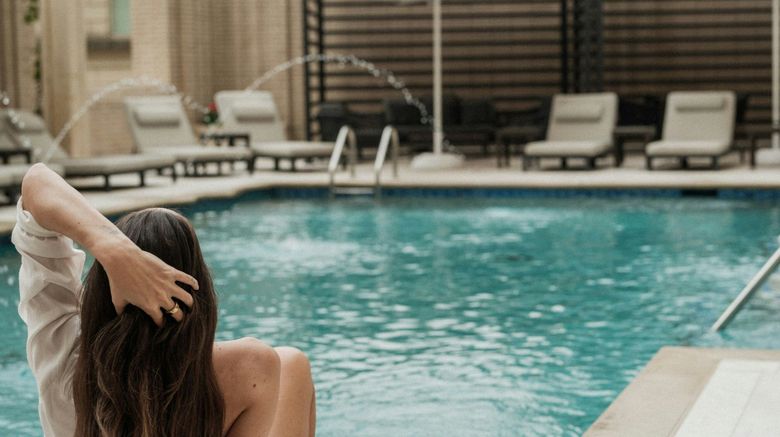 <b>The Ritz-Carlton, Dallas Pool</b>. Images powered by <a href="https://www.leonardoworldwide.com/" title="Leonardo Worldwide" target="_blank">Leonardo</a>.