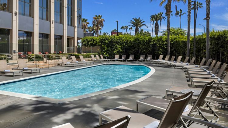 Residence Inn LAX Airport/Century Blvd Pool