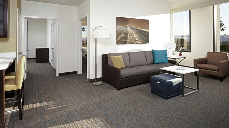 Residence Inn LAX Airport/Century Blvd Room