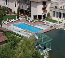 Georges Blanc Parc & Spa Exterior