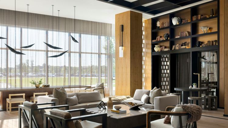 Omni Viking Lakes Hotel Restaurant