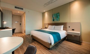 Hotel Estelar Square