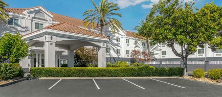 Fairfield Inn & Suites Exterior