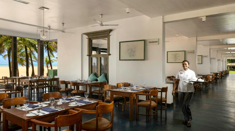 <b>Jetwing Blue Restaurant</b>. Images powered by <a href="https://www.leonardoworldwide.com/" title="Leonardo Worldwide" target="_blank">Leonardo</a>.