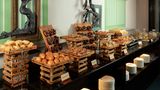 <b>Jetwing Blue Restaurant</b>. Images powered by <a href="https://www.leonardoworldwide.com/" title="Leonardo Worldwide" target="_blank">Leonardo</a>.