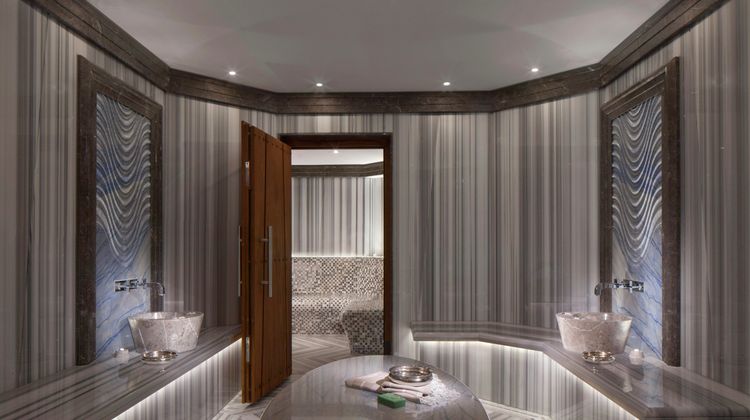 Four Seasons Hotel des Bergues Spa