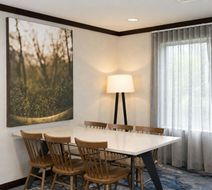 Fairfield Inn & Suites Milwaukee Airport Lobby