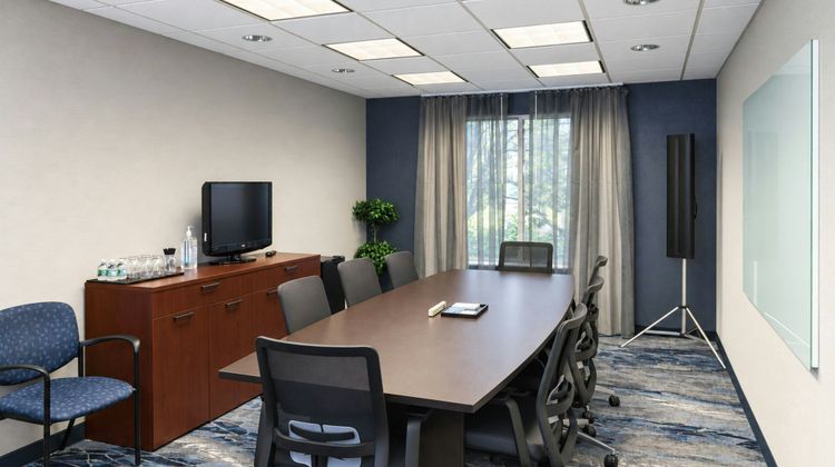 Fairfield Inn & Suites Milwaukee Airport Meeting