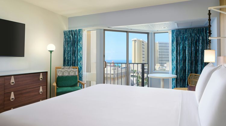 Waikiki Malia by Outrigger Room