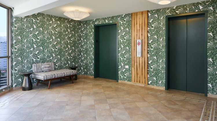 Waikiki Malia by Outrigger Lobby
