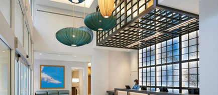 Waikiki Malia by Outrigger Lobby