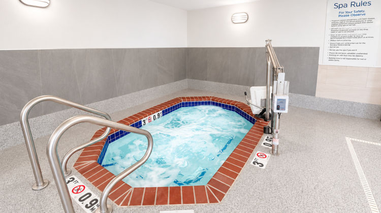 Holiday Inn Express Hotel & Suites Spa