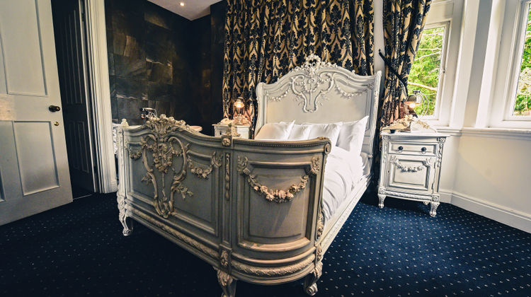 Ruthin Castle Hotel Suite