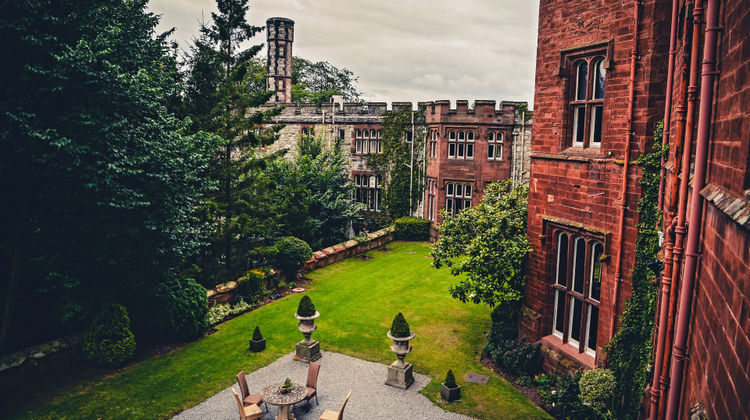 Ruthin Castle Hotel Exterior