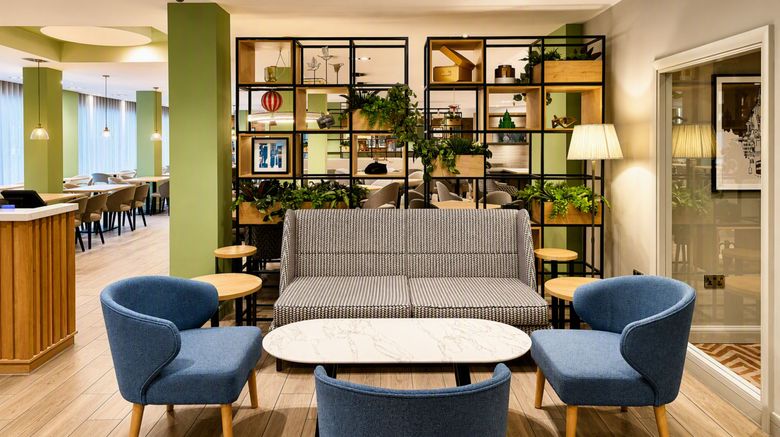 <b>Holiday Inn London Heathrow Restaurant</b>. Images powered by <a href="https://www.leonardoworldwide.com/" title="Leonardo Worldwide" target="_blank">Leonardo</a>.
