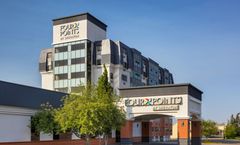 Four Points by Sheraton Edmonton South