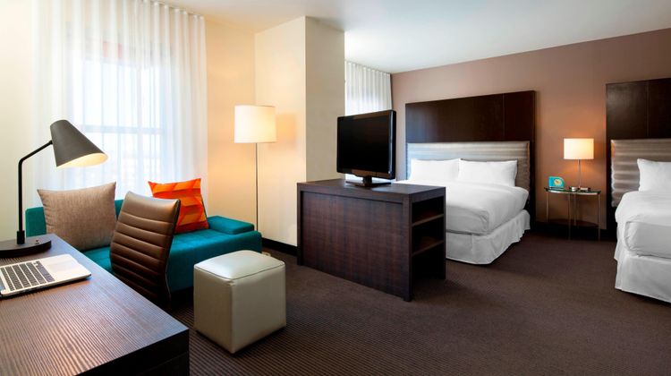 aloft Silicon Valley Suite