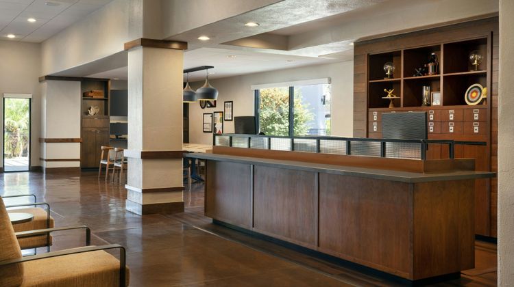 Four Points by Sheraton Tucson Airport Lobby