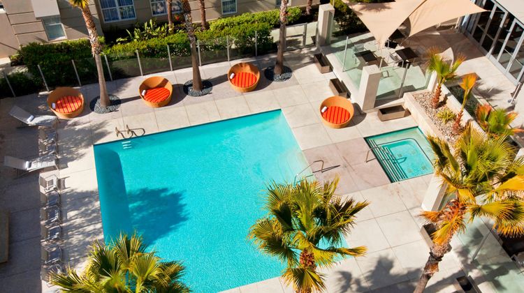 aloft Silicon Valley Pool