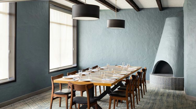 Four Points by Sheraton Edmonton South Restaurant