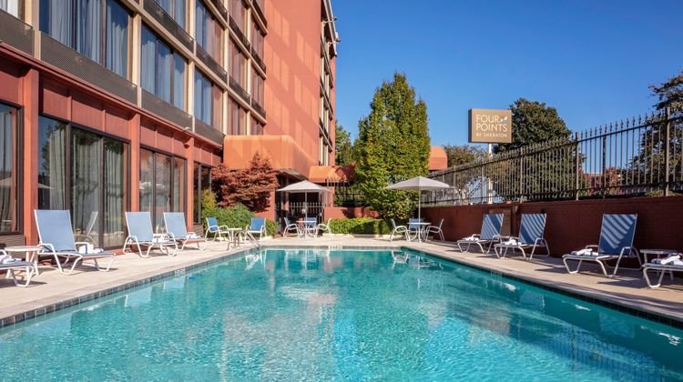 Four Points by Sheraton Memphis East Pool
