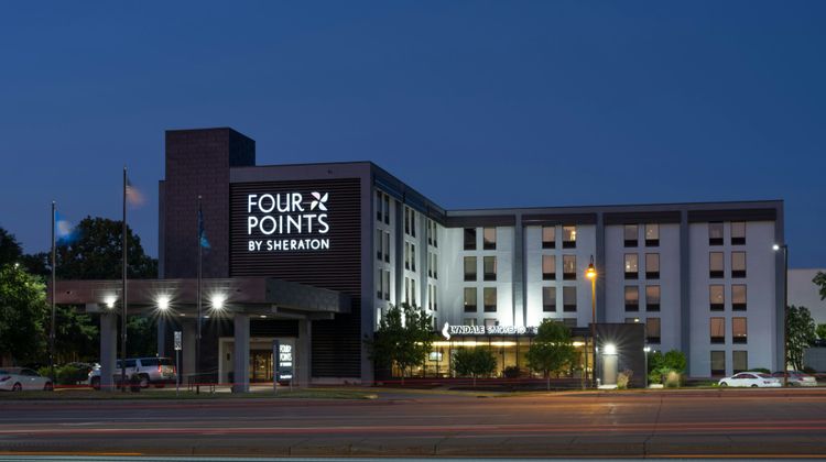 Four Points by Sheraton Mall of America Exterior