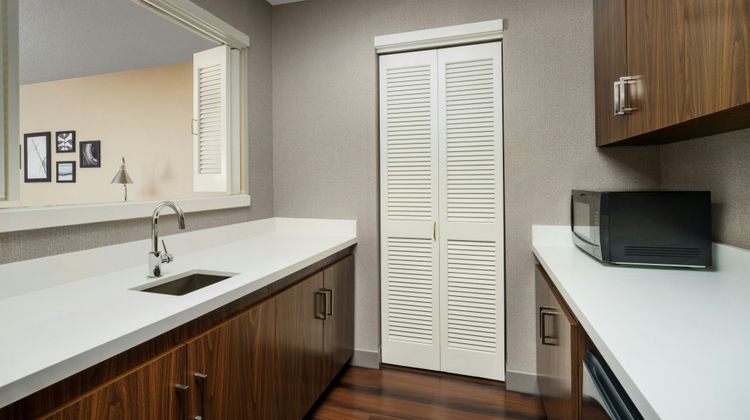 Four Points by Sheraton Pleasanton Room