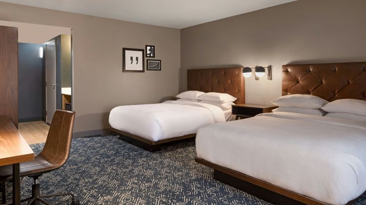 Four Points by Sheraton Bakersfield Room
