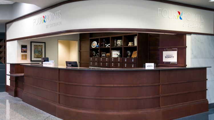 Four Points by Sheraton Huntsville Arpt Lobby